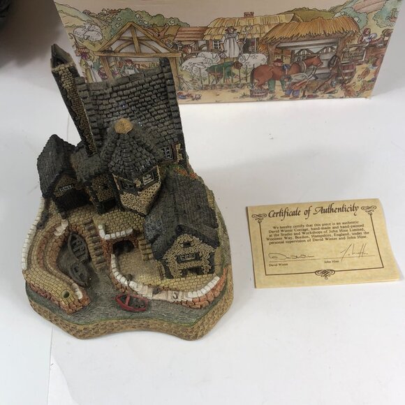 David Winter Cottages 1987 "The Cornish Harbour" Hand Made & Hand Painted - Picture 9 of 16